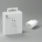 ⁦شاحن Apple USB-C 20W – شحن سريع بحجم مدمج⁩ - الصورة ⁦2⁩