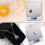⁦ميزان غرامات بدقة 0.01g/500g ، مصنوع من الفولاذ المقاوم للصدء ، للمطبخ او للمجوهرات ، مزود بنظام استشعار عالي الدقة ، دقة عالية، وزن واسع، متعدد الوظائف، مع شاشة LCD، متين، خفيف الوزن، مزود بحافظتين⁩ - الصورة ⁦3⁩