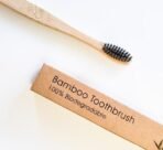⁦فرشاة أسنان Bamboo Eco – صديقة للبيئة وقابلة للتحلل الحيوي⁩ - الصورة ⁦7⁩