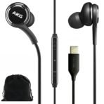 ⁦سماعات Samsung AKG السلكية بمنفذ USB-C – صوت ستيريو وميكروفون مدمج⁩ - الصورة ⁦2⁩